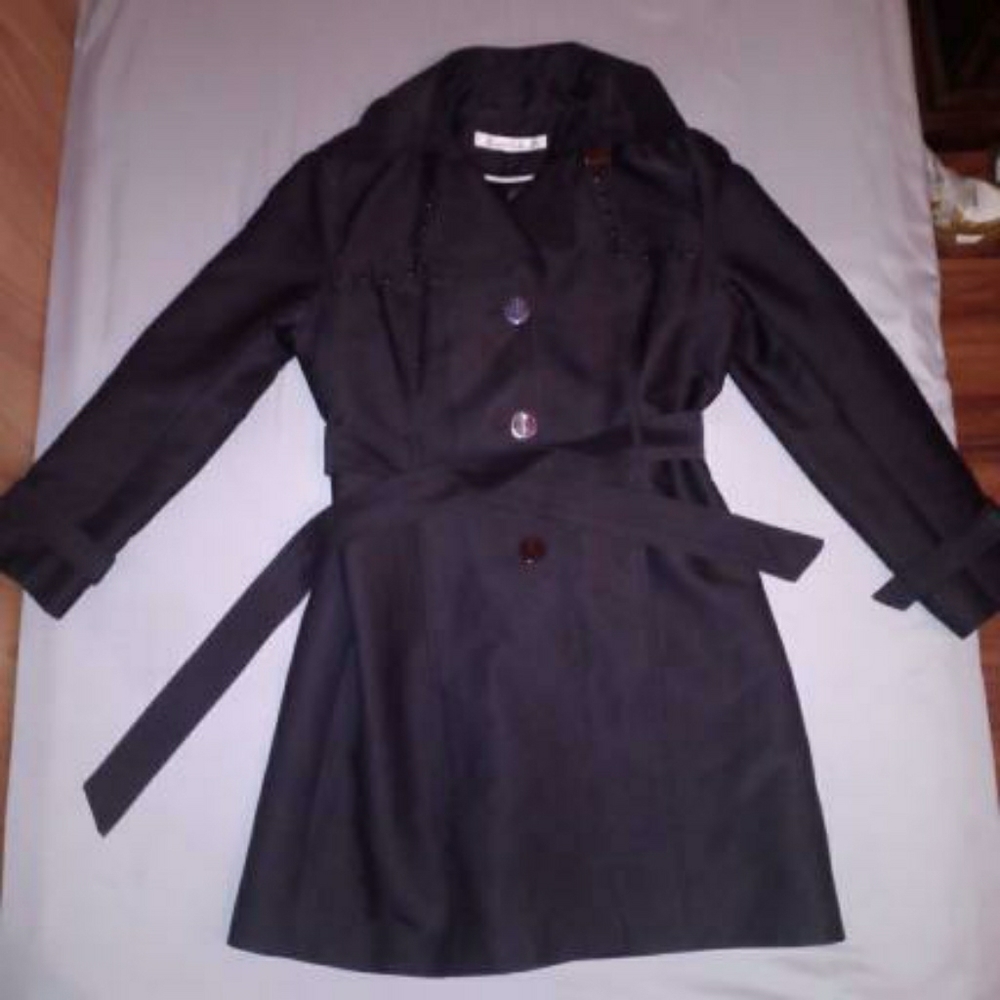 Kenneth Cole Trenchcoat